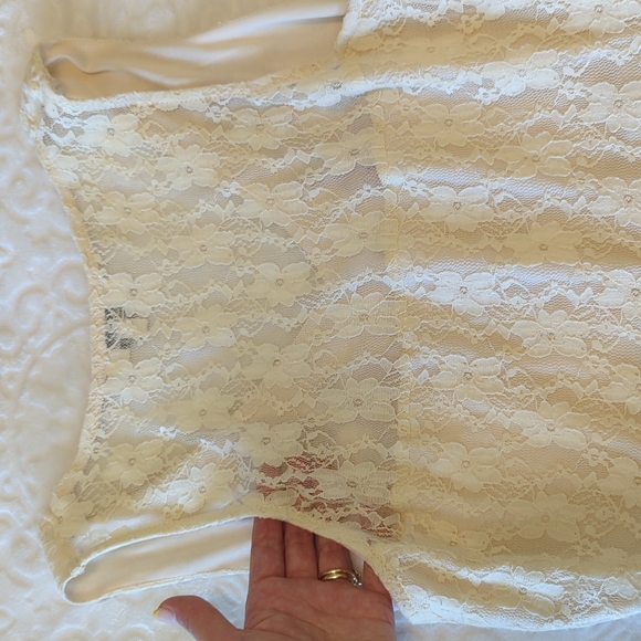 Umgee Cream Lace Dress with Pink Flowers, Size Small - Picture 5 of 6